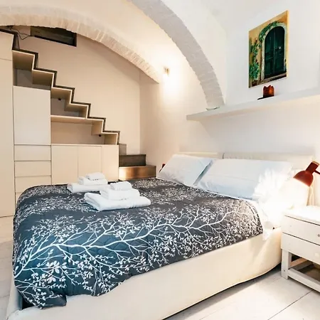 Piazza Navona Διαμέρισμα *